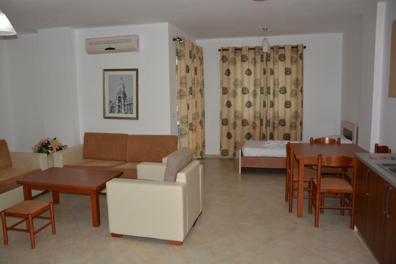 Rafaelo Resort Shëngjin Exterior foto
